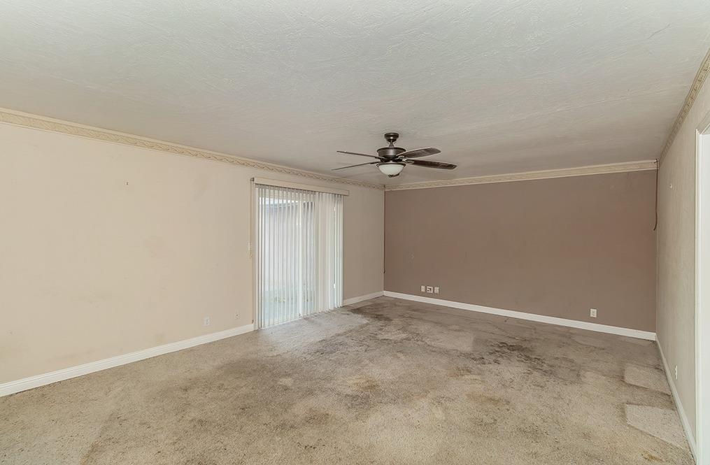 5662 North McCall Avenue Clovis, CA 93619 - Photo 3 of 34 a view of an empty room