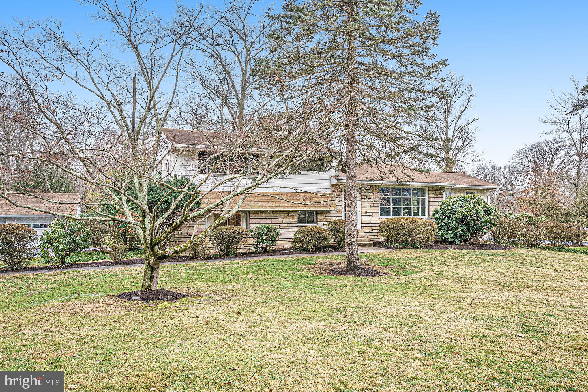 678 Cathcart Road Blue Bell, PA 19422 - Photo 7 of 85 Gallery Image 7