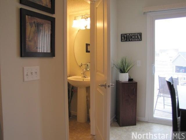 3113 Clover Ridge Drive Chaska, MN 55318 - Photo 3 of 8 Gallery Image 3