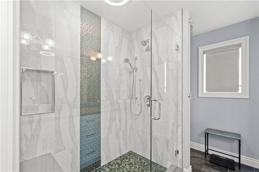 225 Meridan Street Pittsburgh, PA 15211 - Photo 14 of 25 a bathroom with a shower