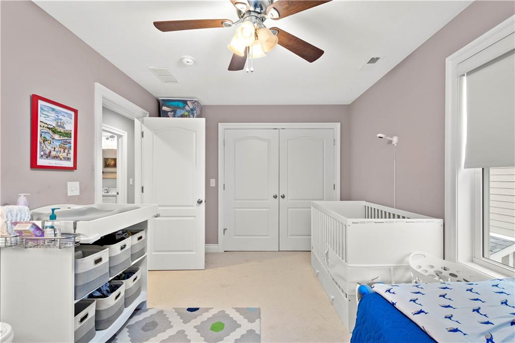 225 Meridan Street Pittsburgh, PA 15211 - Photo 20 of 25 a bedroom with furniture and a window