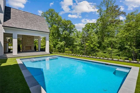 $8,500,000 | 4715 Northside Drive Northwest, Atlanta, GA 30327