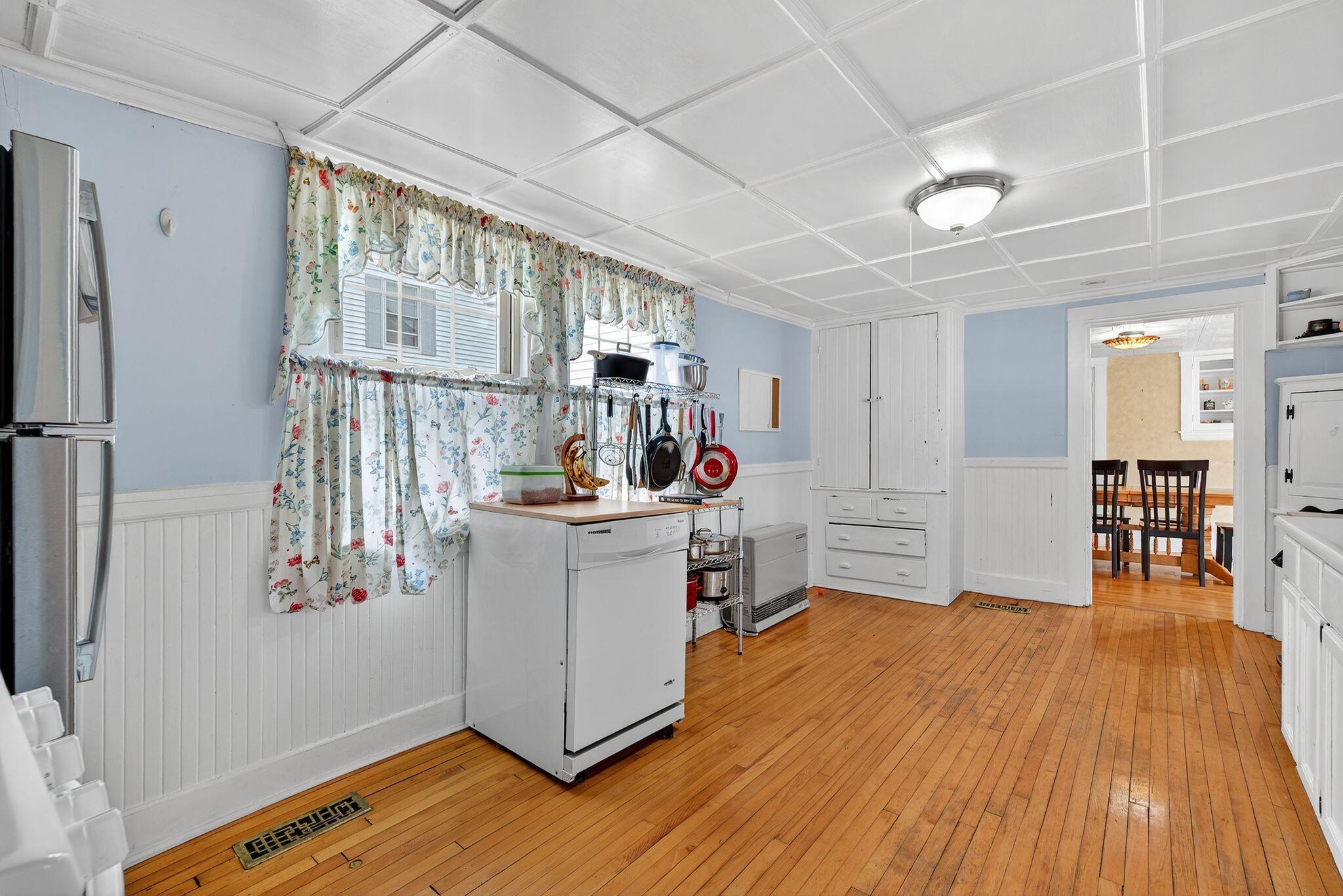 117 Temple Street Saco, ME 04072 - Photo 19 of 49 34_DSC08930