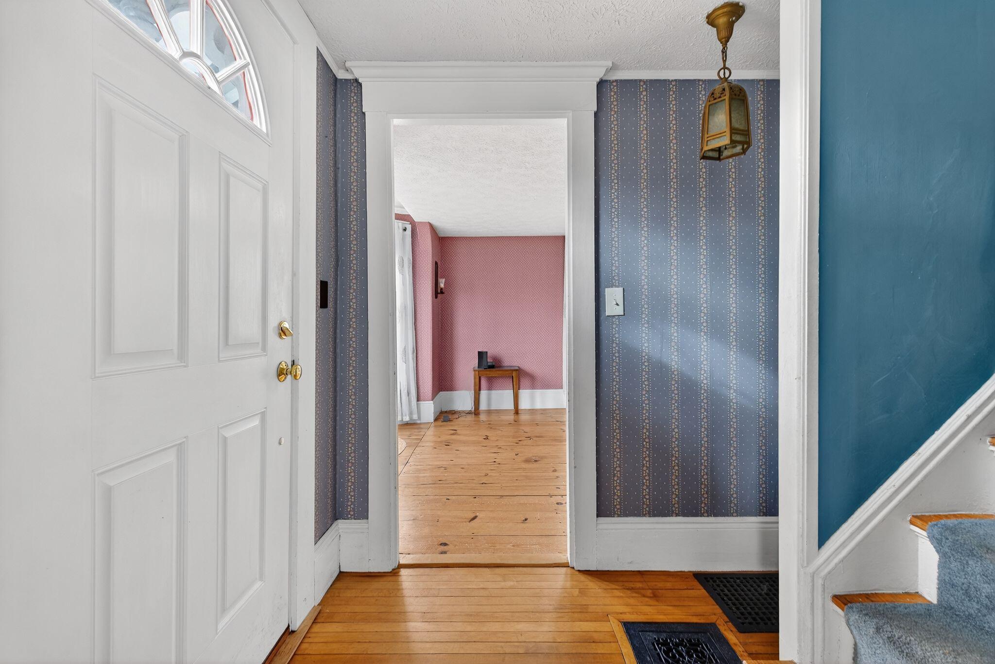 117 Temple Street Saco, ME 04072 - Photo 21 of 49 22_DSC08848