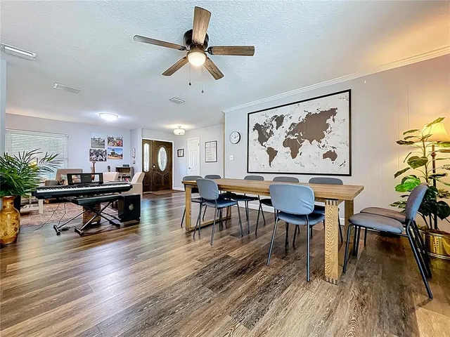 $594,000 | 611 Greenbriar Drive, Brandon, FL 33511