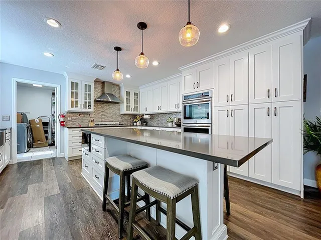 $594,000 | 611 Greenbriar Drive, Brandon, FL 33511