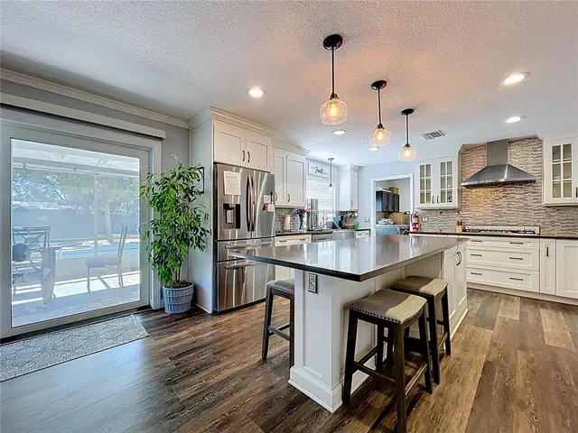 $594,000 | 611 Greenbriar Drive, Brandon, FL 33511