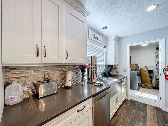 $594,000 | 611 Greenbriar Drive, Brandon, FL 33511