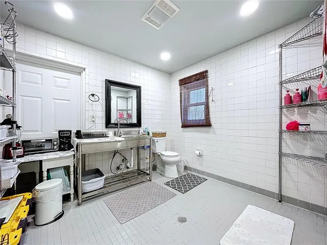 $594,000 | 611 Greenbriar Drive, Brandon, FL 33511