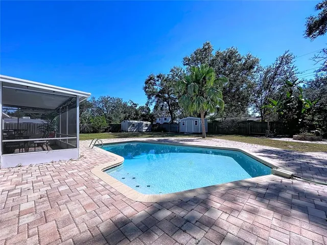 $594,000 | 611 Greenbriar Drive, Brandon, FL 33511