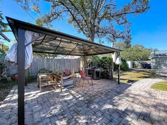 $594,000 | 611 Greenbriar Drive, Brandon, FL 33511