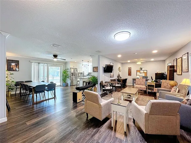 $594,000 | 611 Greenbriar Drive, Brandon, FL 33511