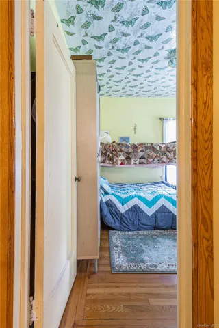 $1,350,000 | 898 West Broadway, Woodmere, NY 11598