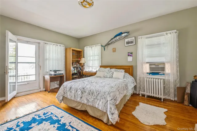 $1,350,000 | 898 West Broadway, Woodmere, NY 11598