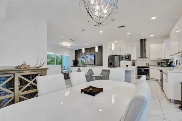 $7,000 | 1371 North Ocean Boulevard, Pompano Beach, FL 33062