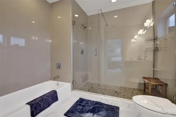 $7,000 | 1371 North Ocean Boulevard, Pompano Beach, FL 33062