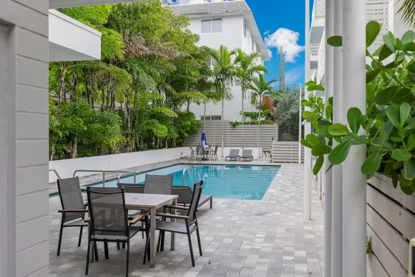 $7,000 | 1371 North Ocean Boulevard, Pompano Beach, FL 33062