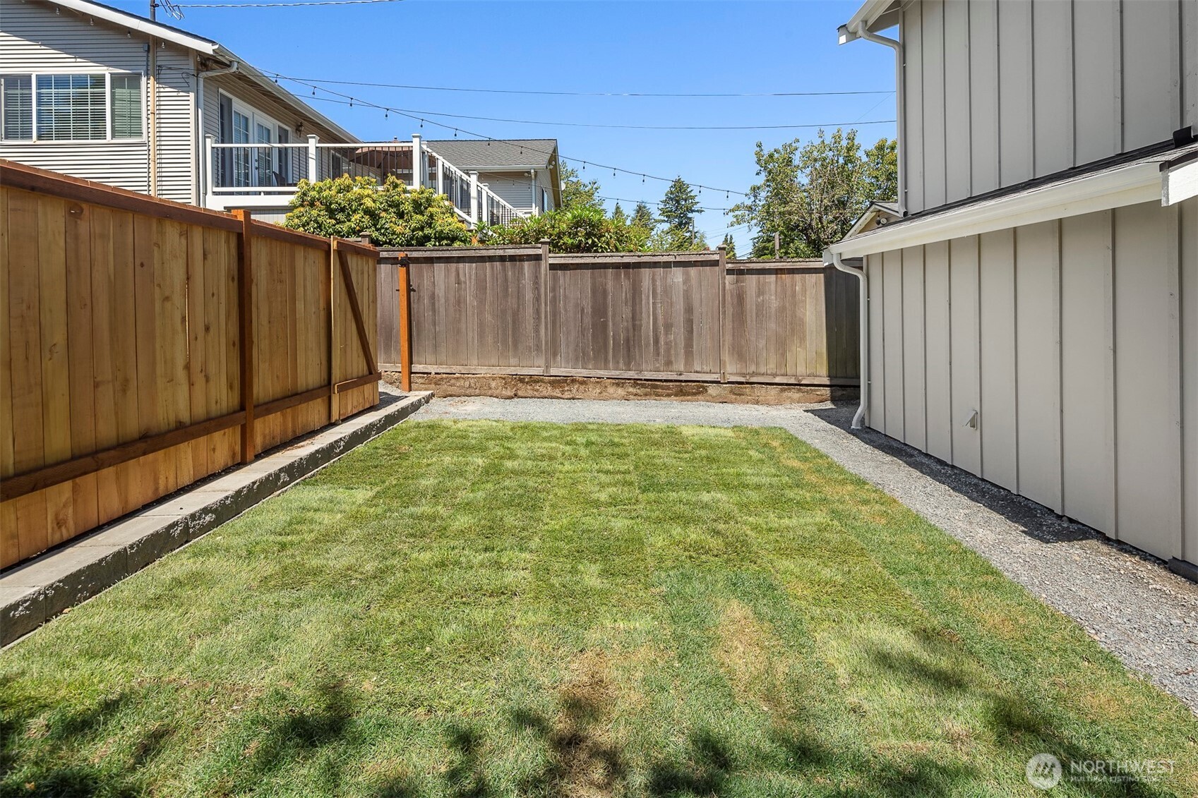 8824 32nd Avenue Southwest Seattle, WA 98126 - Photo 27 of 32