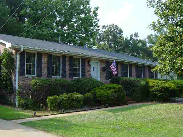 612 Parkins Mill Road Greenville, SC 29607 - Photo 1 of 9