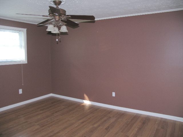 612 Parkins Mill Road Greenville, SC 29607 - Photo 8 of 9