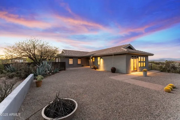 $849,000 | 235 West Via Tortuga Drive, Wickenburg, AZ 85390
