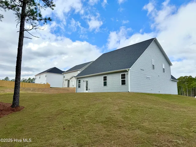 $374,900 | 74 Pikewood Court, Lillington, NC 27546