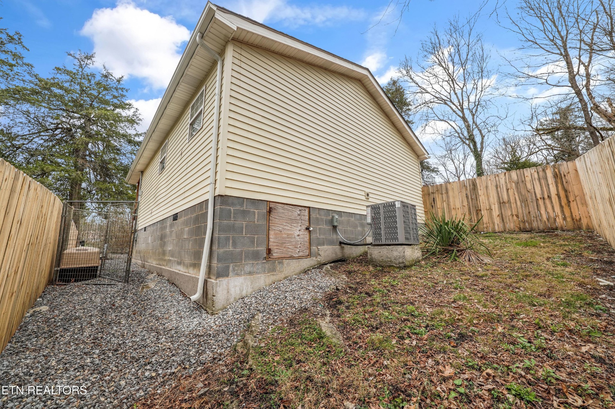 1705 Lester Road Tazewell, TN 37879 - Photo 22 of 22 Gallery Image 22