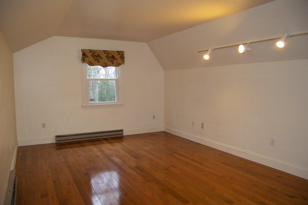 220 Bruce Hill Road Cumberland, ME 04021 - Photo 28 of 31 1x1 UU-78