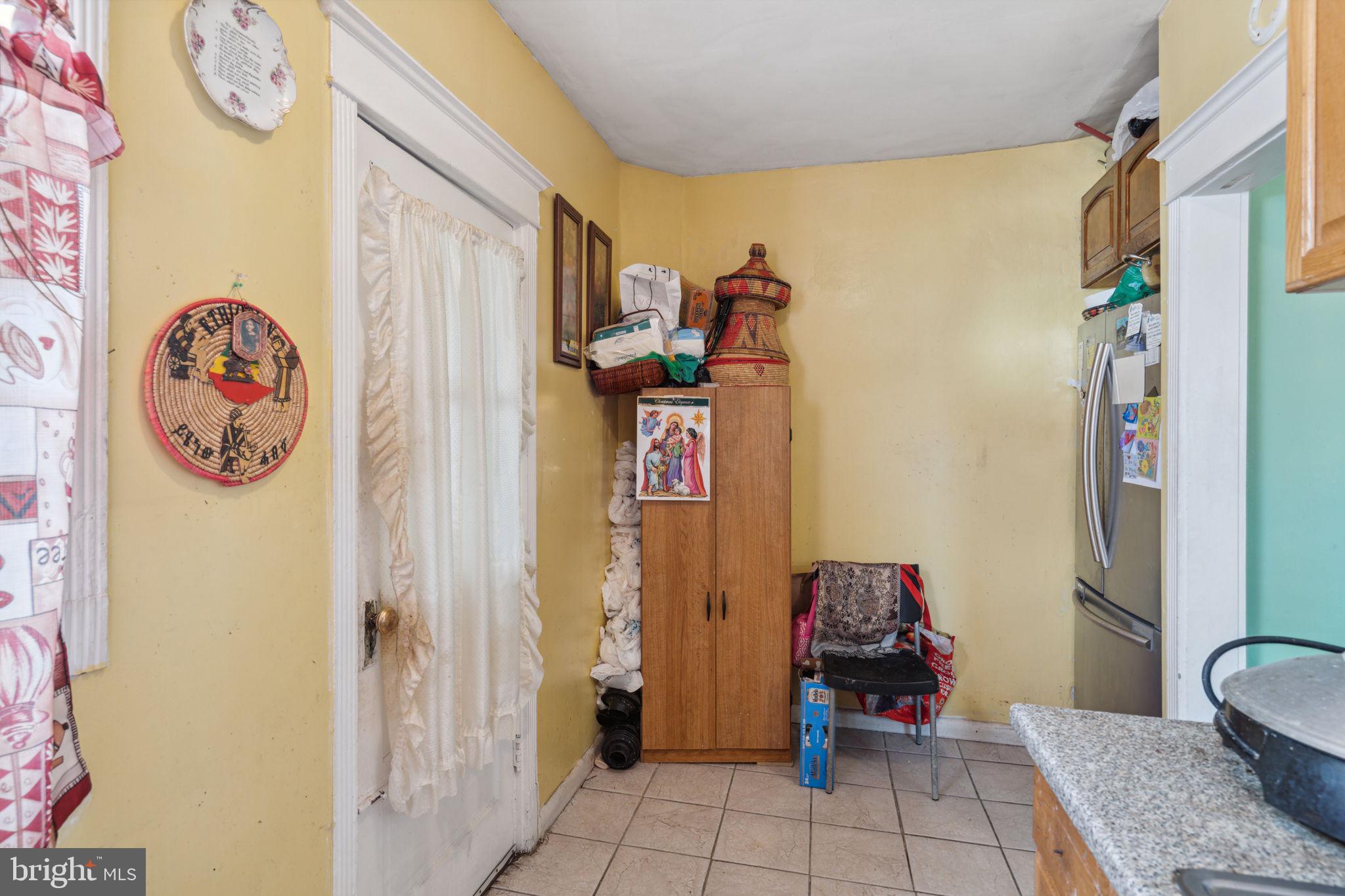 141 Wellington Road Upper Darby, PA 19082 - Photo 14 of 29