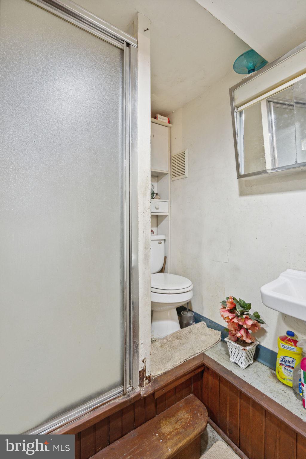 141 Wellington Road Upper Darby, PA 19082 - Photo 20 of 29