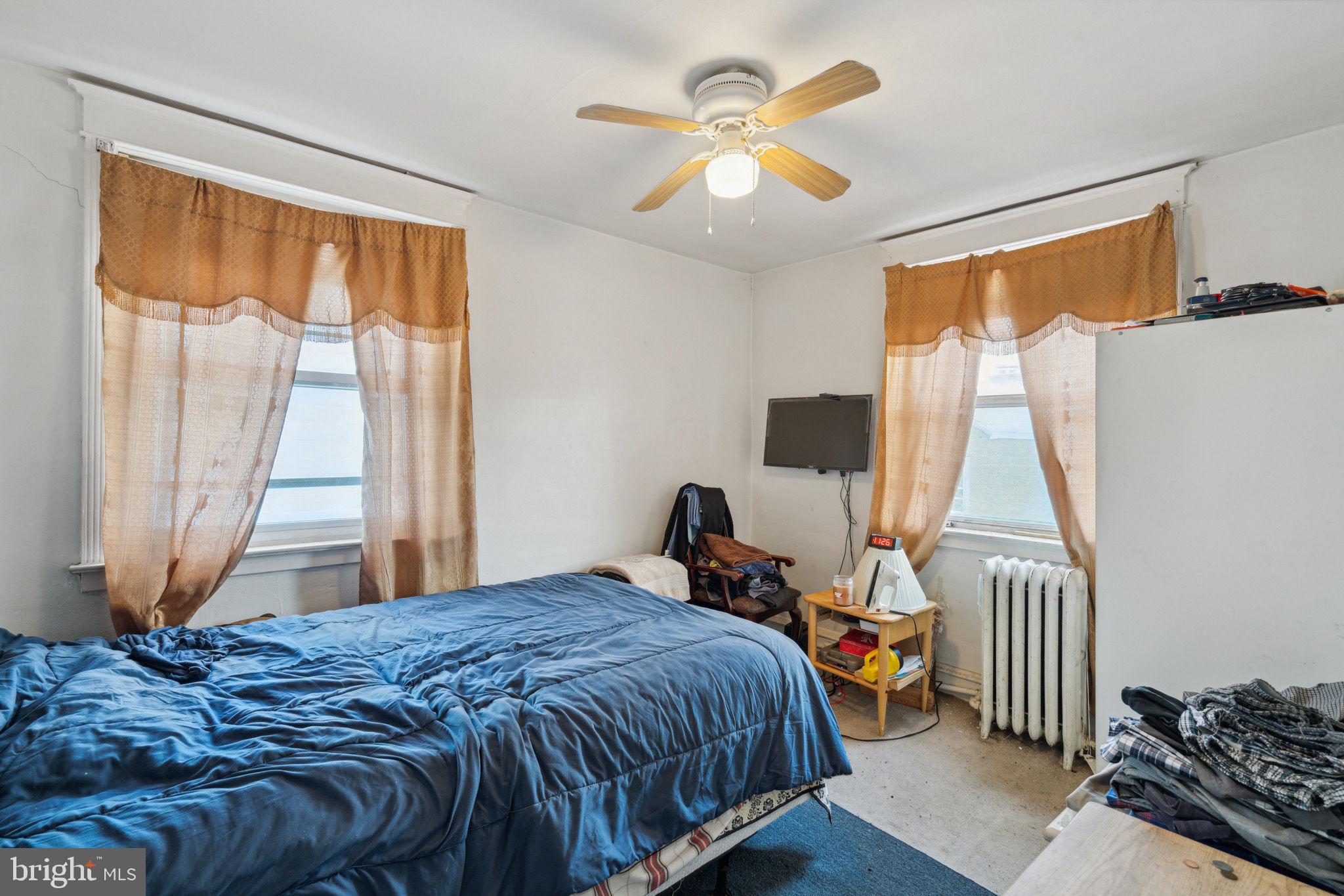 141 Wellington Road Upper Darby, PA 19082 - Photo 23 of 29