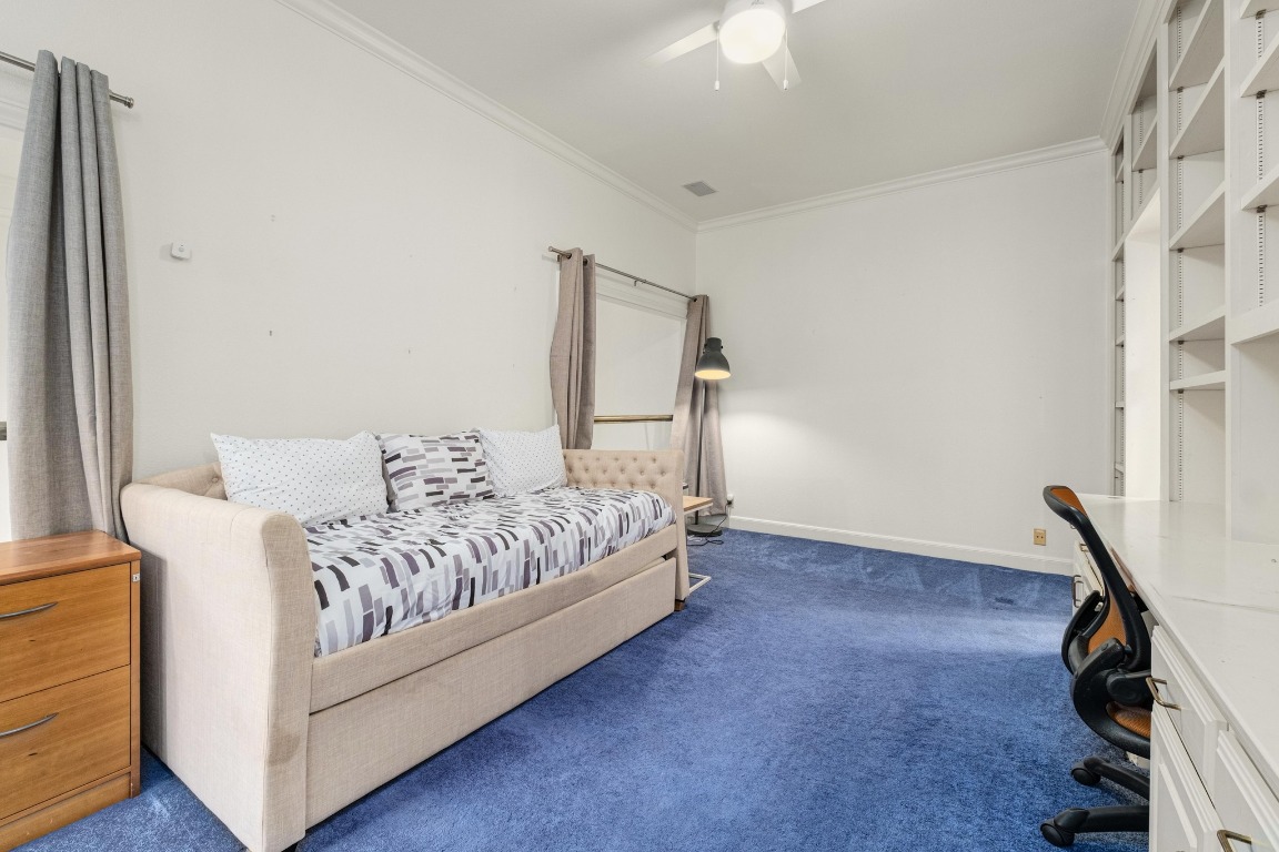 902 West 18th Street, Unit B Austin, TX 78701 - Photo 28 of 39 Loft style bedroom perfect for an office, studio or additional sleeping space