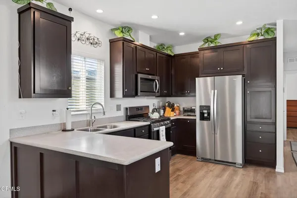$237,900 | 9097 North Ventura Avenue, Unit 8, Ventura, CA 93001