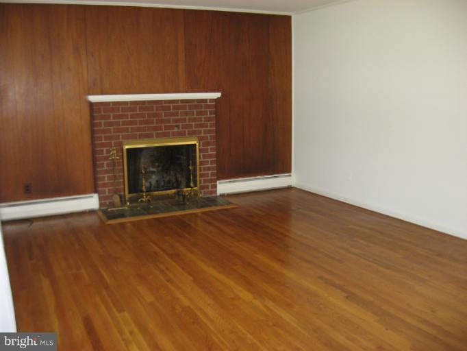 237 Coldbrook Road Lutherville-Timonium, MD 21093 - Photo 8 of 13 Living Room