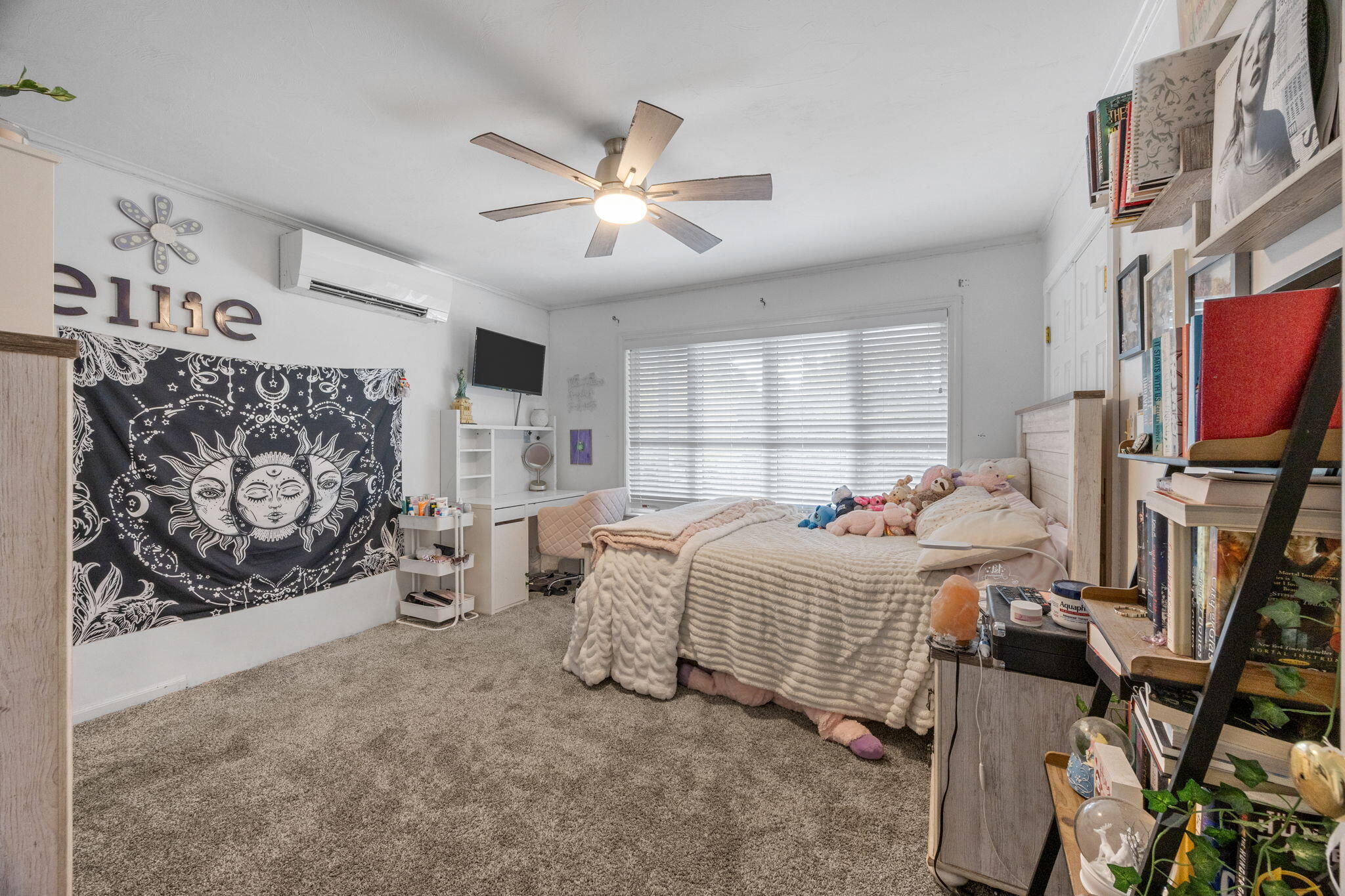 4 Knob Lane Buzzards Bay, MA 02532 - Photo 20 of 52 a bedroom with furniture and a large window