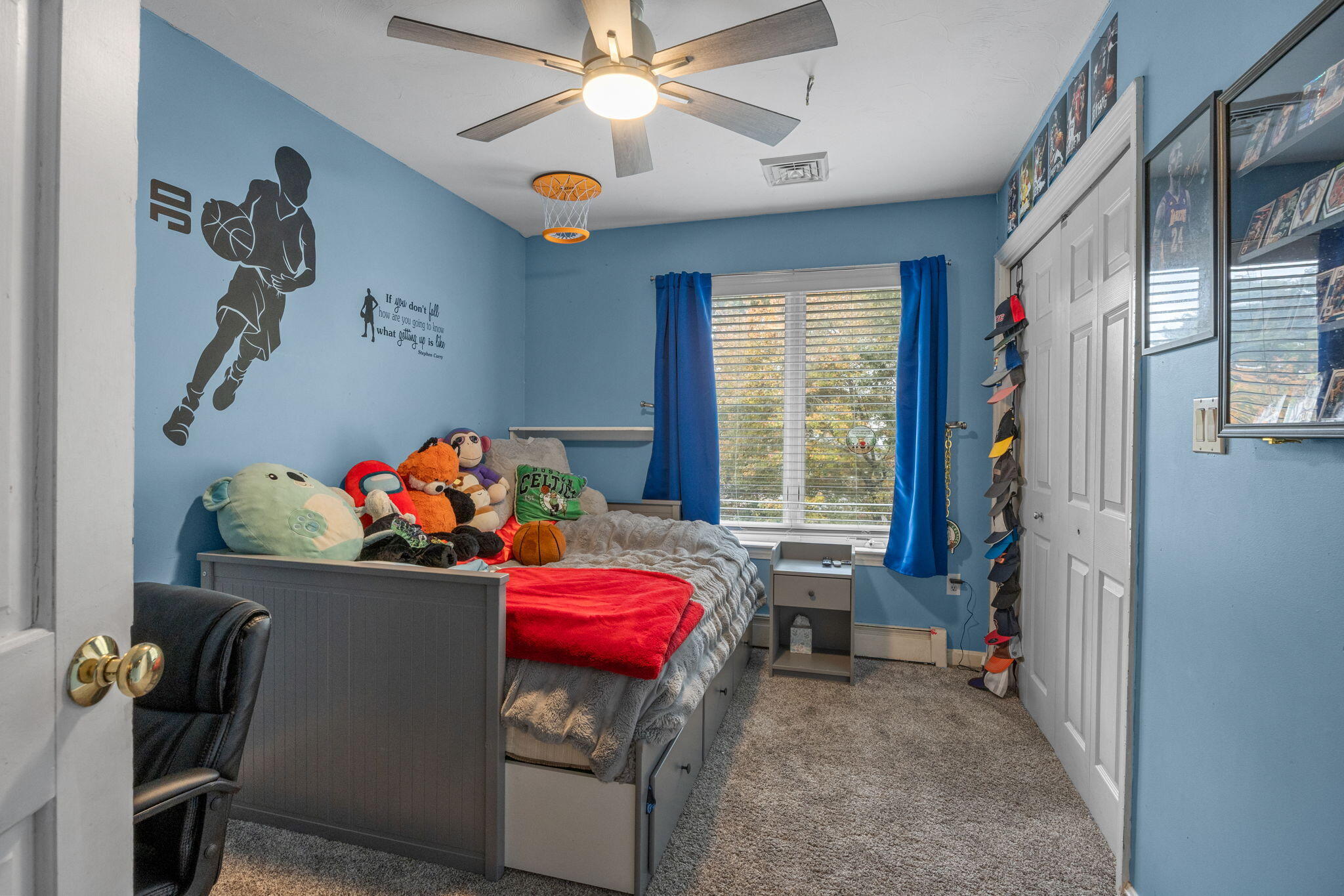 4 Knob Lane Buzzards Bay, MA 02532 - Photo 24 of 52 a living room with furniture and a window
