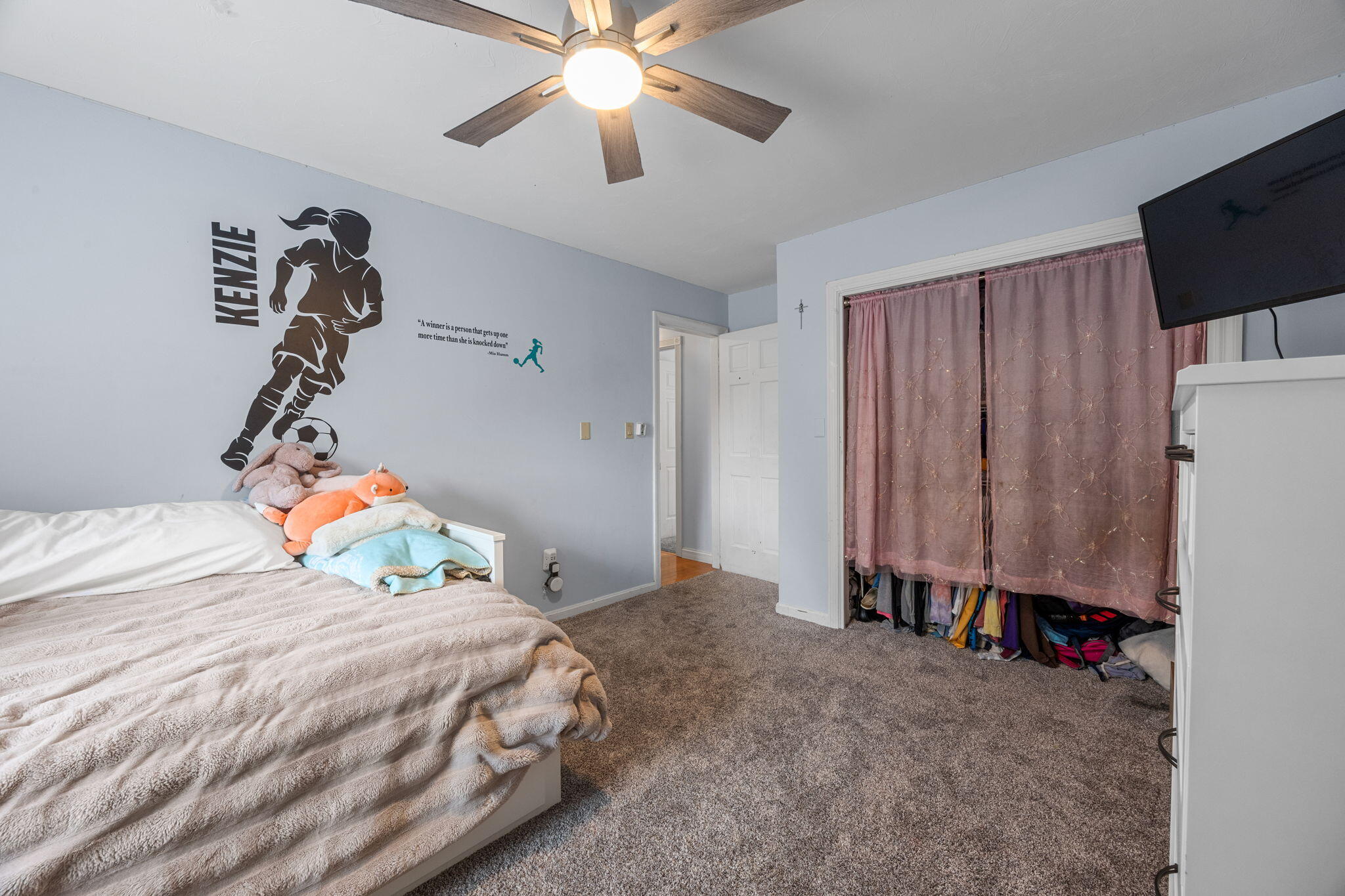 4 Knob Lane Buzzards Bay, MA 02532 - Photo 30 of 52 a bedroom with a bed and a flat tv screen on the dresser