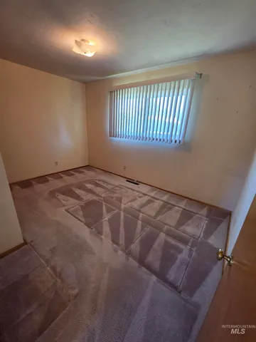 $265,000 | 1185 Phelps Circle, Mountain Home, ID 83647