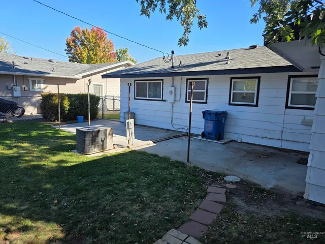 $265,000 | 1185 Phelps Circle, Mountain Home, ID 83647