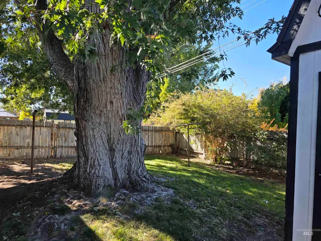 $265,000 | 1185 Phelps Circle, Mountain Home, ID 83647