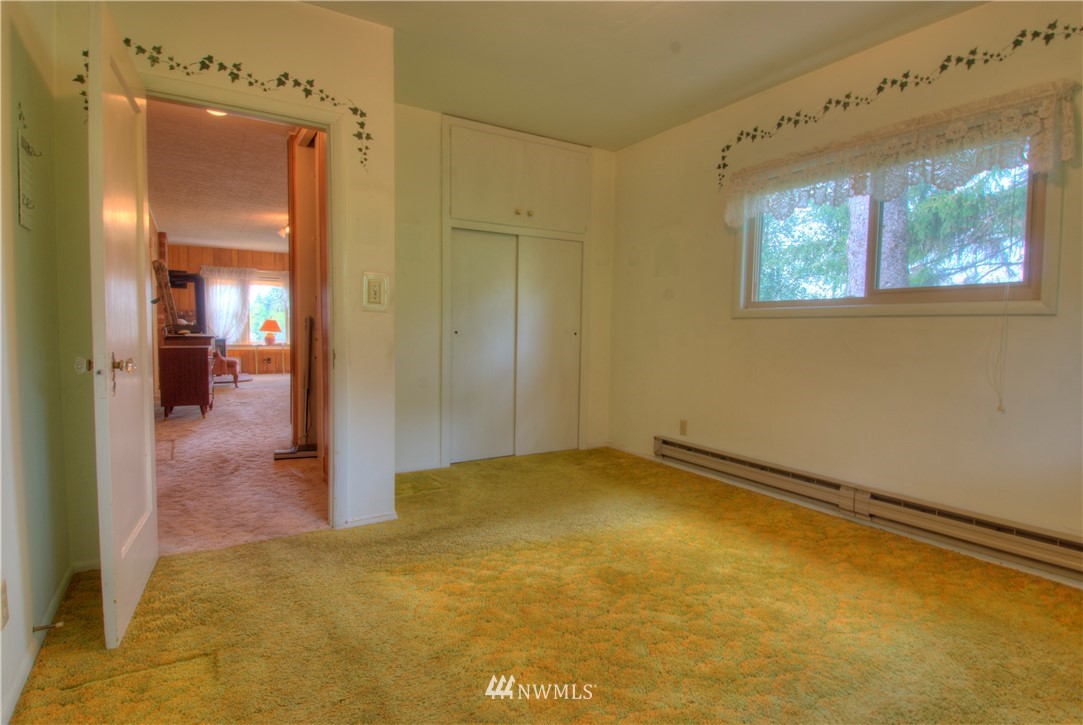 4079 South Pass Road Everson, WA 98247 - Photo 20 of 35 a view of an empty room