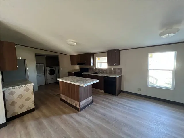 $1,650 | 119 Camino De Agua, Elgin, TX 78621