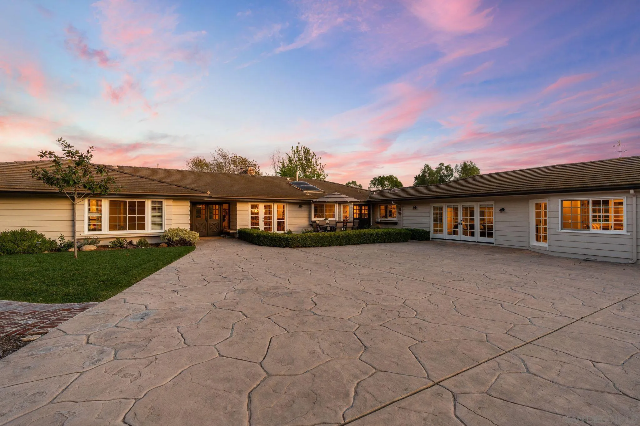 8 Country Glen Road Fallbrook, CA 92028 - Photo 3 of 30 a front view of a house with a yard and balcony