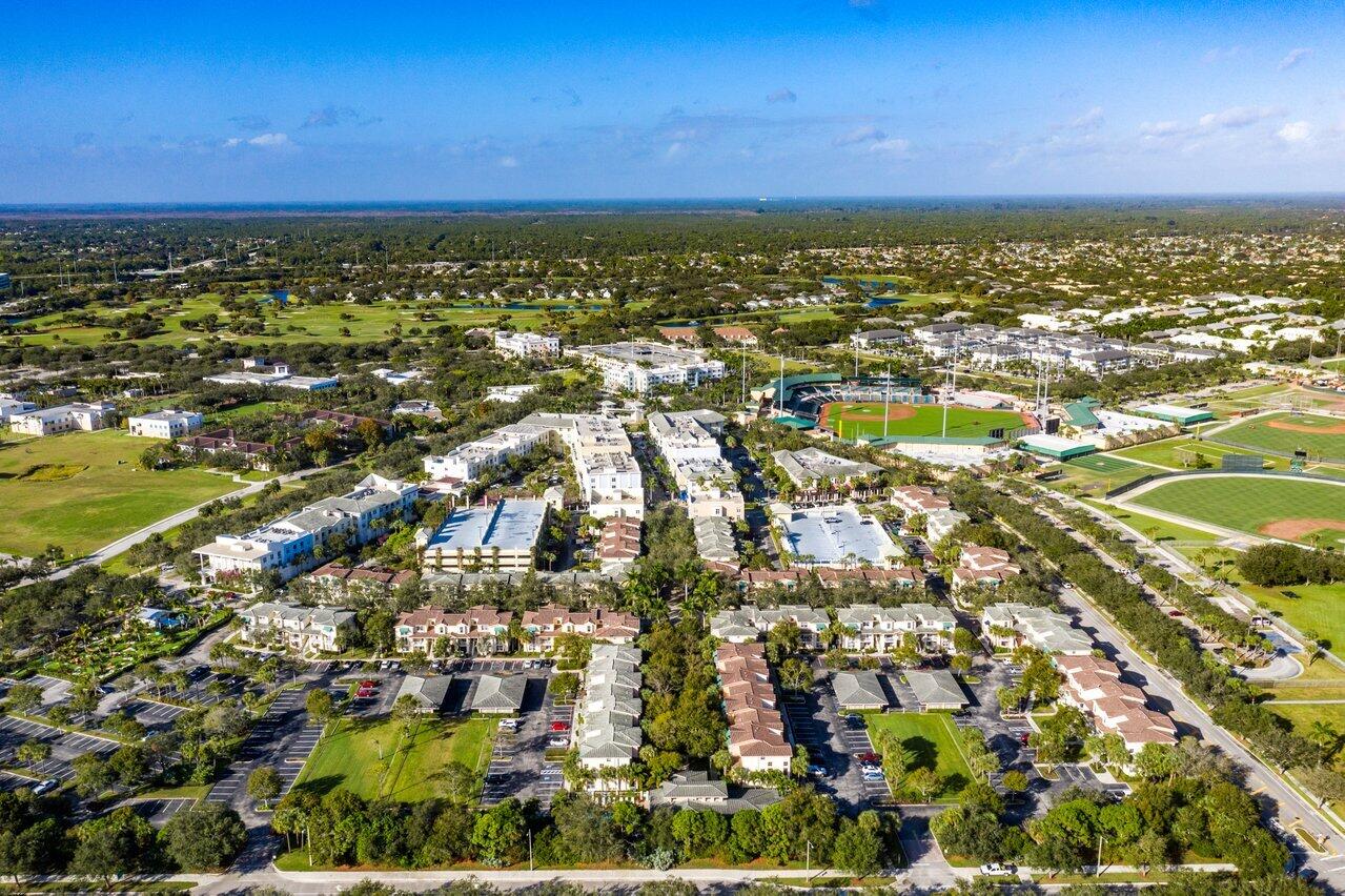 1209 Main Street, Unit 302 Jupiter, FL 33458 - Photo 29 of 35 a view of city and ocean