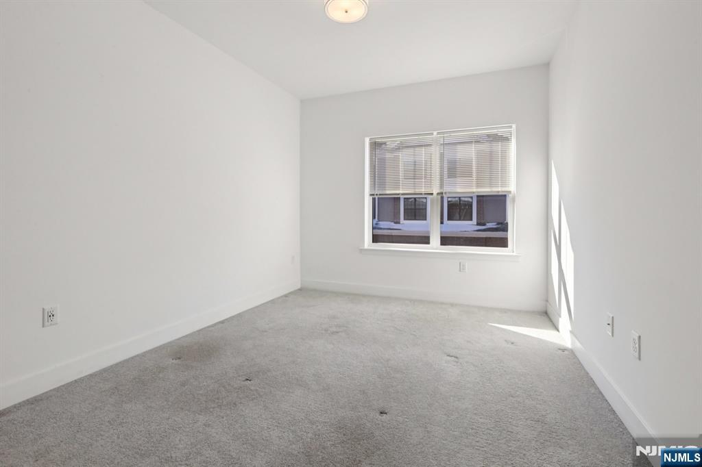 379 Main Street Little Falls, NJ 07424 - Photo 22 of 44