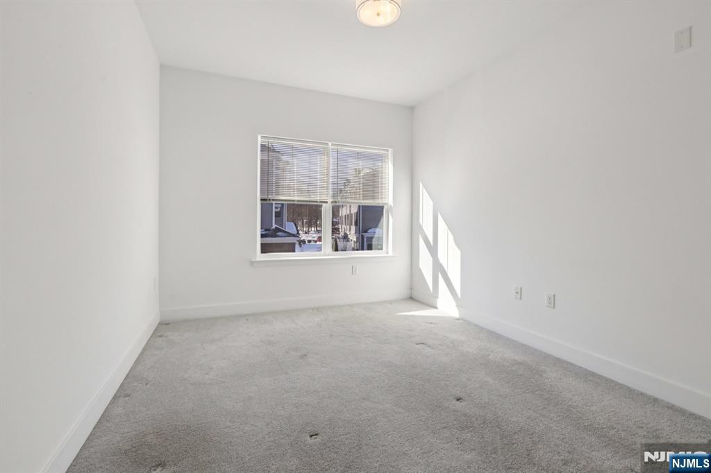 379 Main Street Little Falls, NJ 07424 - Photo 23 of 44