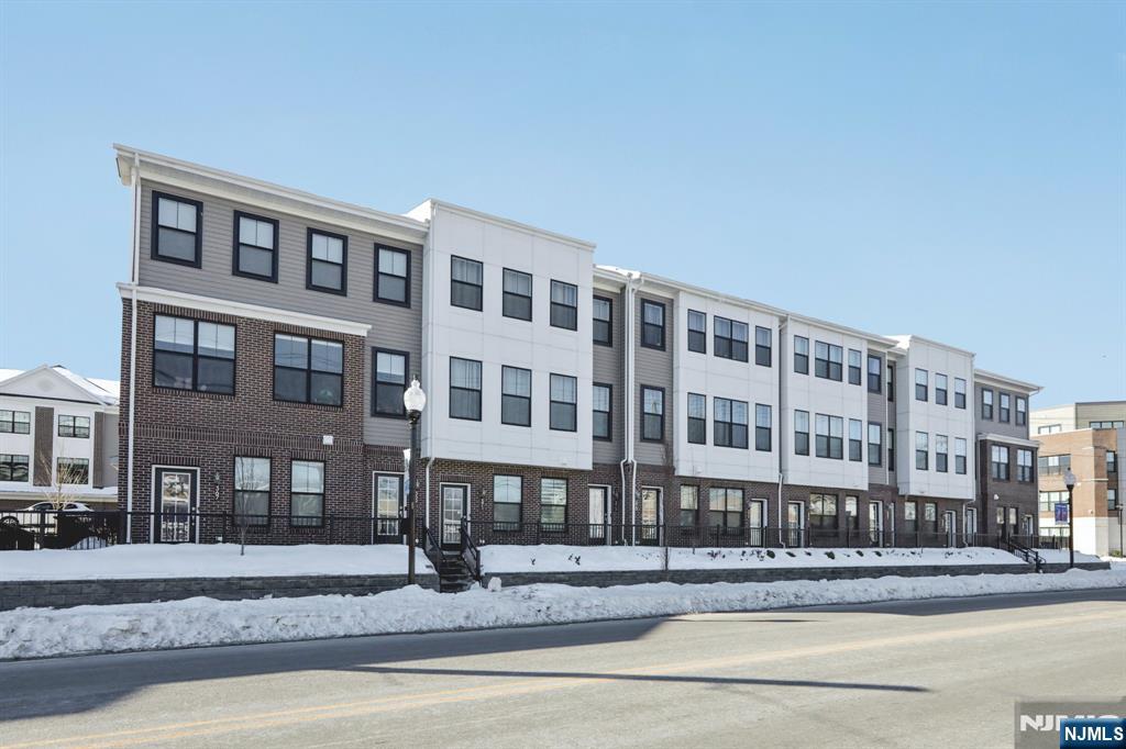 379 Main Street Little Falls, NJ 07424 - Photo 30 of 44