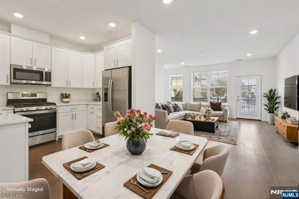 379 Main Street Little Falls, NJ 07424 - Photo 10 of 44