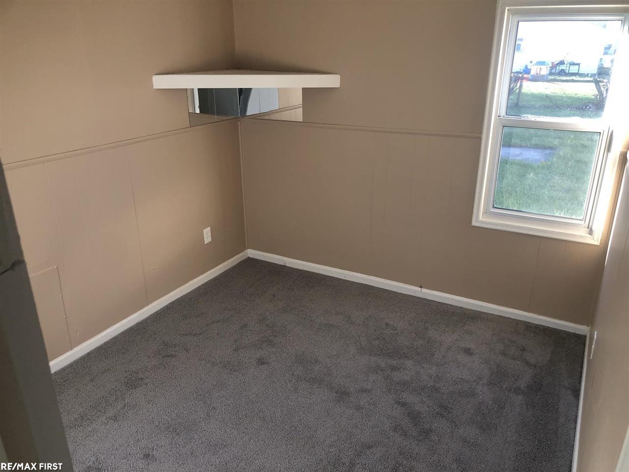 25189 Hayes Road Warren, MI 48089 - Photo 12 of 15 Gallery Image 12