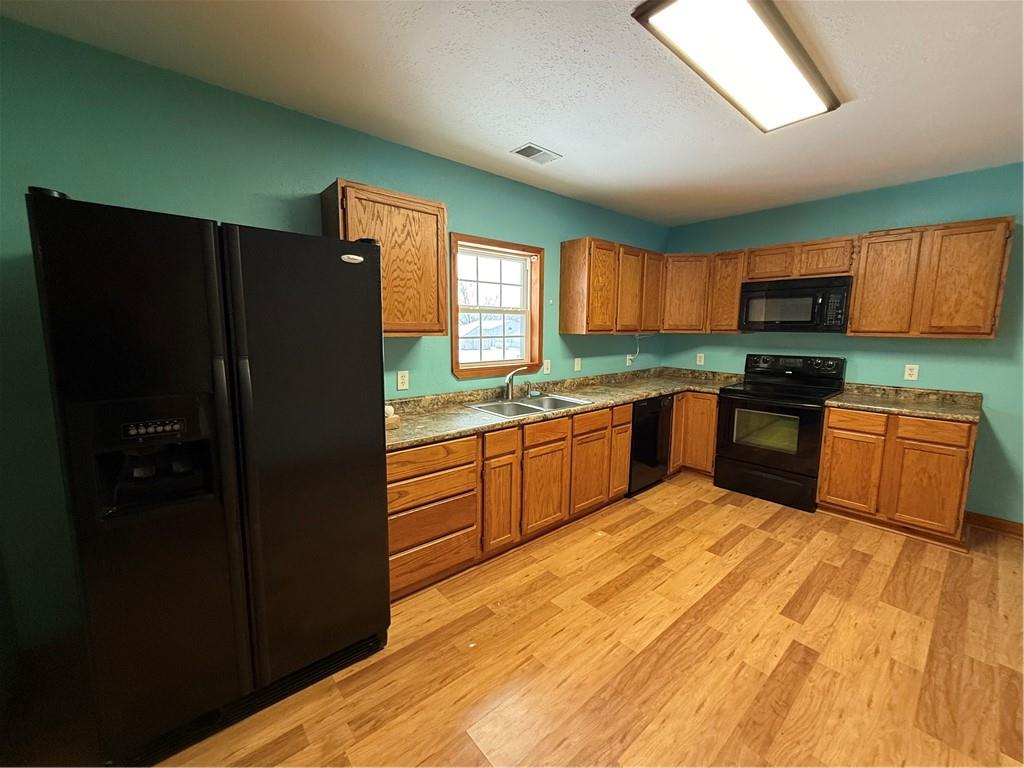 428 Walnut Street Guilford, MO 64457 - Photo 9 of 13